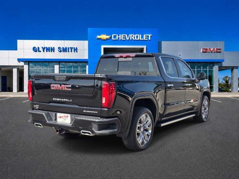 Used 2023 GMC Sierra 1500 Denali w/ Denali Reserve Package AWD/4WD image 7