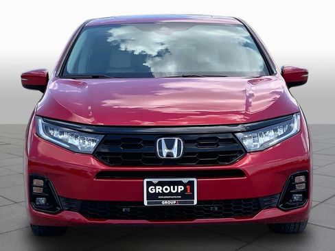 Used 2025 Honda Odyssey Elite image 4