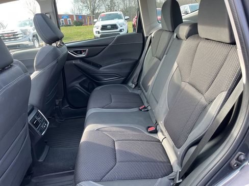 Used 2023 Subaru Forester Premium image 16