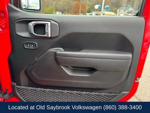 Used 2022 Jeep Wrangler Willys image 25