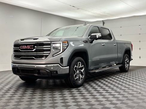 New 2026 GMC Sierra 1500 SLT w/ SLT Premium Plus Package AWD/4WD image 2