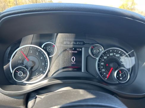 Used 2025 RAM 1500 Tradesman w/ Night Edition AWD/4WD image 12