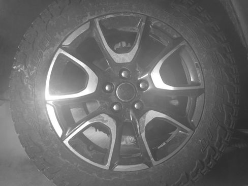 Used 2025 Jeep Compass Trailhawk image 15