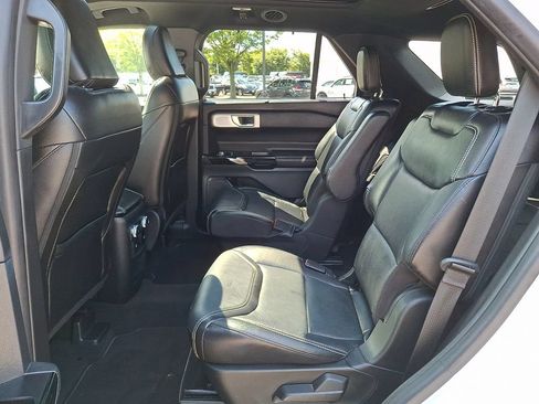 Used 2021 Ford Explorer ST w/ Equipment Group 401A AWD/4WD image 13