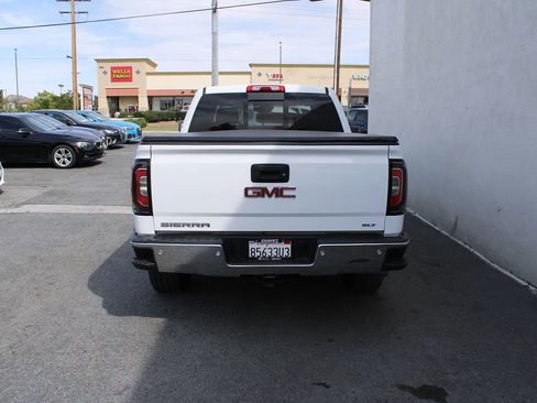 Used 2018 GMC Sierra 1500 SLT image 6