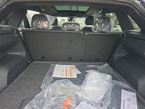 New 2026 Volkswagen Atlas Cross Sport SE image 29