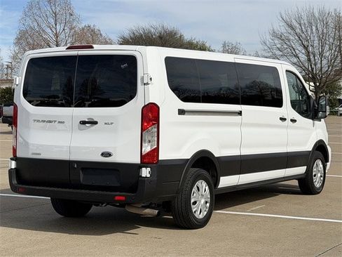 Used 2023 Ford Transit 350 XLT image 4