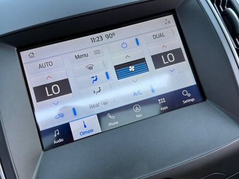 Used 2020 Ford Edge SEL w/ Convenience Package AWD/4WD image 11