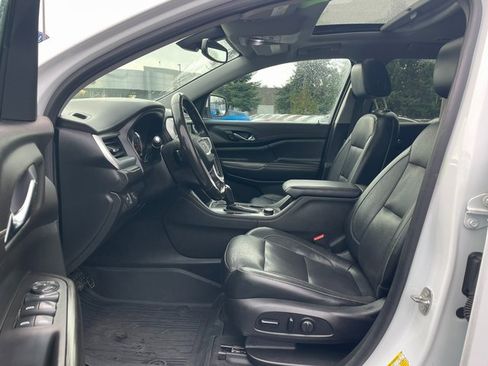 Used 2019 GMC Acadia SLT image 15