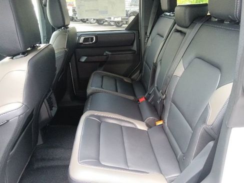 New 2026 Ford Bronco Outer Banks AWD/4WD image 27