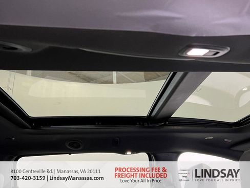 New 2026 Chrysler Pacifica Limited w/ S Appearance Package image 17