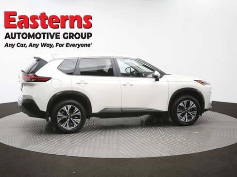 Used 2023 Nissan Rogue SV AWD/4WD image 43
