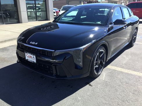 New 2025 Kia K4 GT-Line w/ GT-Line Premium Package image 2