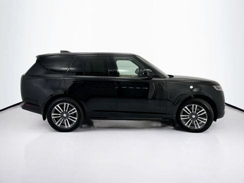 Certified 2023 Land Rover Range Rover SE AWD/4WD image 4