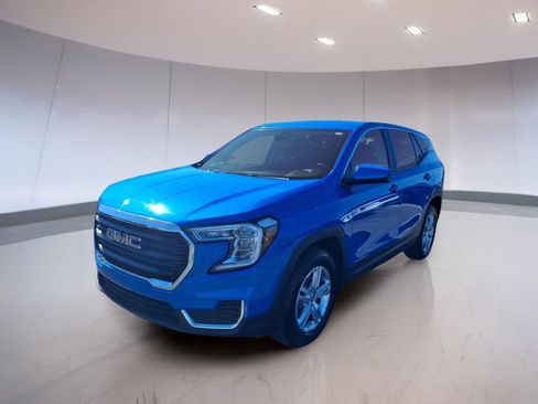 Used 2024 GMC Terrain SLE image 7