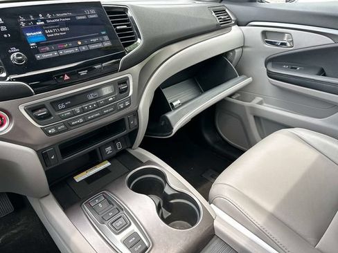 Used 2021 Honda Pilot Special Edition image 32