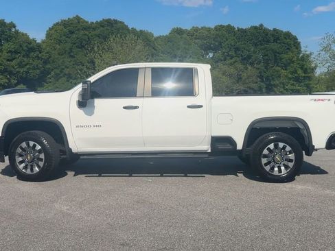 Certified 2023 Chevrolet Silverado 2500 Custom w/ Custom Value Package image 9