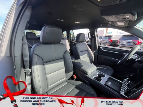 New 2026 GMC Acadia Elevation w/ Elevation Premium Package image 15