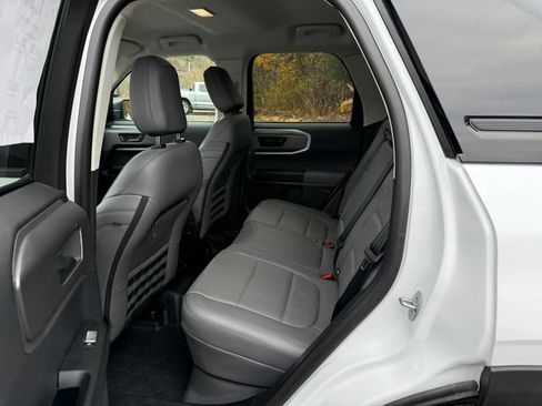 Used 2025 Ford Bronco Sport Badlands image 4