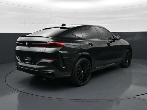 Used 2022 BMW X6 xDrive40i w/ M Sport Package AWD/4WD image 26