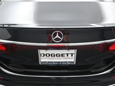 New 2026 Mercedes-Benz E 350 4MATIC Sedan image 24