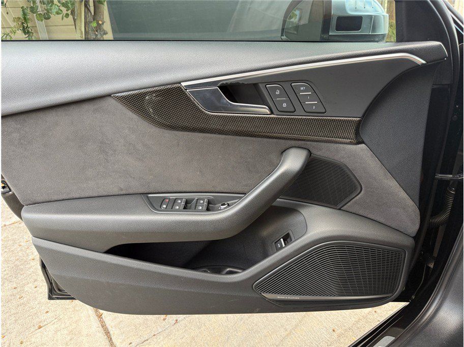 Used 2018 Audi S4 Premium Plus AWD/4WD image 28