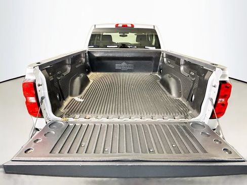 Used 2018 Chevrolet Silverado 1500 LT AWD/4WD image 24