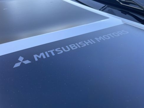 New 2026 Mitsubishi Outlander AWD image 12