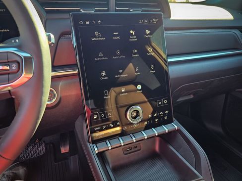 New 2026 GMC Terrain Elevation w/ Elevation Premium Package image 22