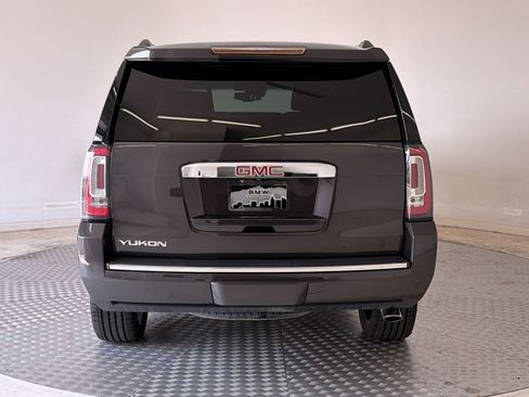 Used 2018 GMC Yukon Denali w/ Denali Ultimate Package AWD/4WD image 10