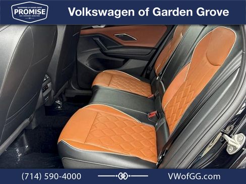 New 2026 Volkswagen Tiguan SEL R-Line AWD/4WD image 28