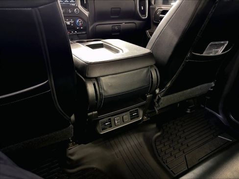 Used 2021 Chevrolet Silverado 2500 LT w/ Convenience Package AWD/4WD image 34