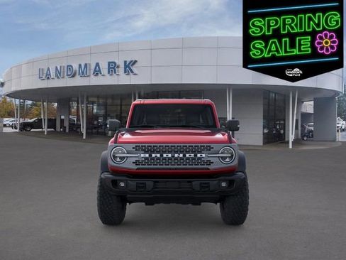 New 2025 Ford Bronco Badlands image 7