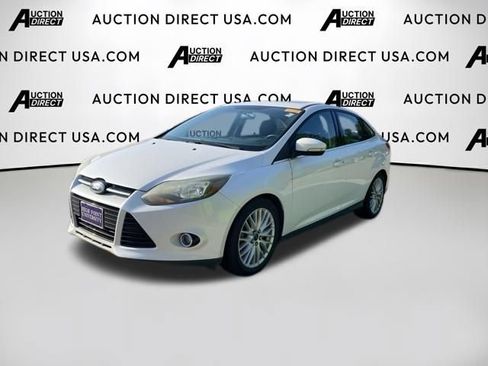 Used 2014 Ford Focus Titanium FWD image 1