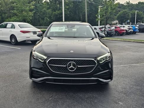 New 2027 Mercedes-Benz E 350 4MATIC Sedan image 3