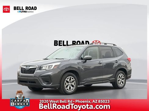Used 2020 Subaru Forester Premium image 1