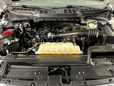 Used 2022 Ford F150 XLT RWD image 28