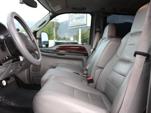 Used 2005 Ford F350 Lariat AWD/4WD image 15