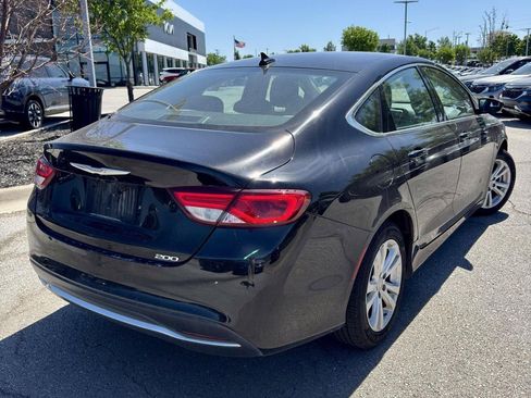 Used 2017 Chrysler 200 Limited Platinum w/ Mopar Interior Package FWD image 5