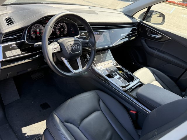 Used 2023 Audi Q7 2.0T Premium Plus w/ Premium Plus Package AWD/4WD image 23
