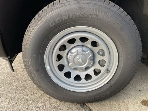 New 2026 Chevrolet Silverado 1500 W/T image 11