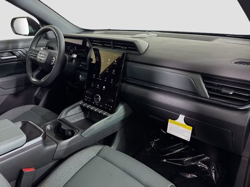 New 2026 GMC Terrain AT4 image 29