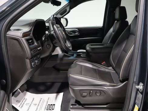 Used 2021 Chevrolet Tahoe Premier w/ Premium Package image 9