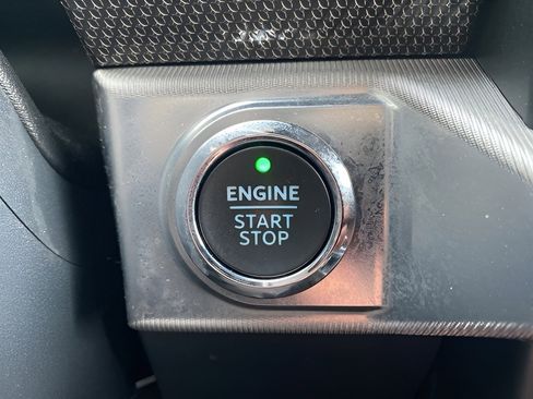 Certified 2022 Ford F150 Raptor w/ Equipment Group 801A High image 22