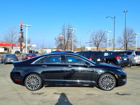 Used 2016 Lincoln MKZ AWD w/ Equipment Group 300A Reserve image 2
