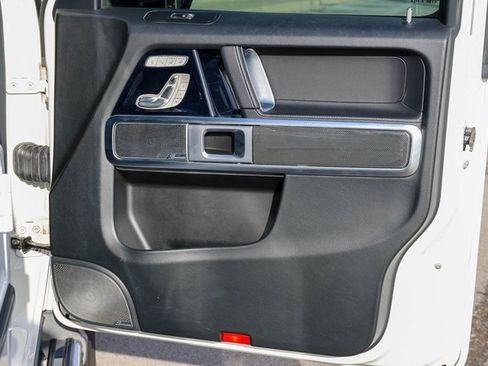 Used 2021 Mercedes-Benz G 550 w/ AMG Line image 16
