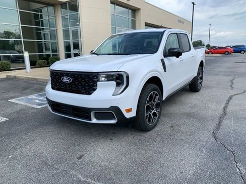 New 2025 Ford Maverick Lariat w/ 4K Tow Package AWD/4WD image 1