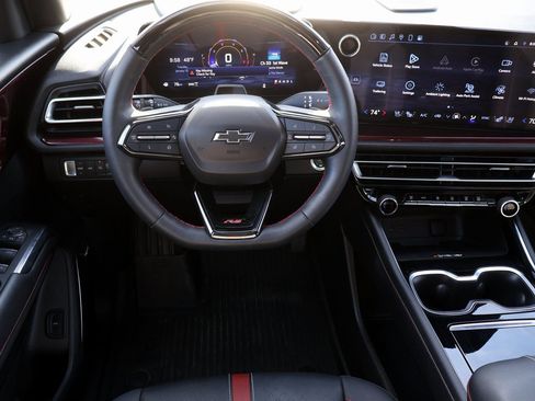 Used 2024 Chevrolet Traverse RS w/ LPO, Floor Liner Package image 22