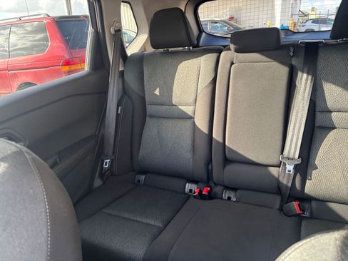 Used 2025 Nissan Rogue SV image 41