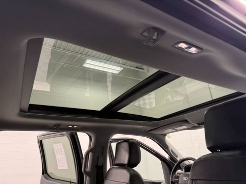 Used 2023 Ford F250 Lariat w/ Lariat Ultimate Package image 34